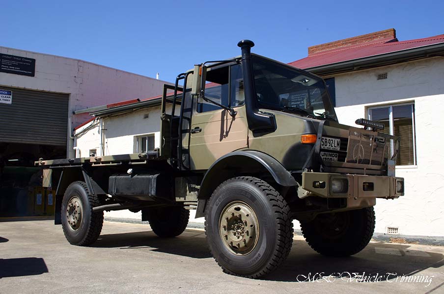 Mercedes-Benz Unimog 1700L